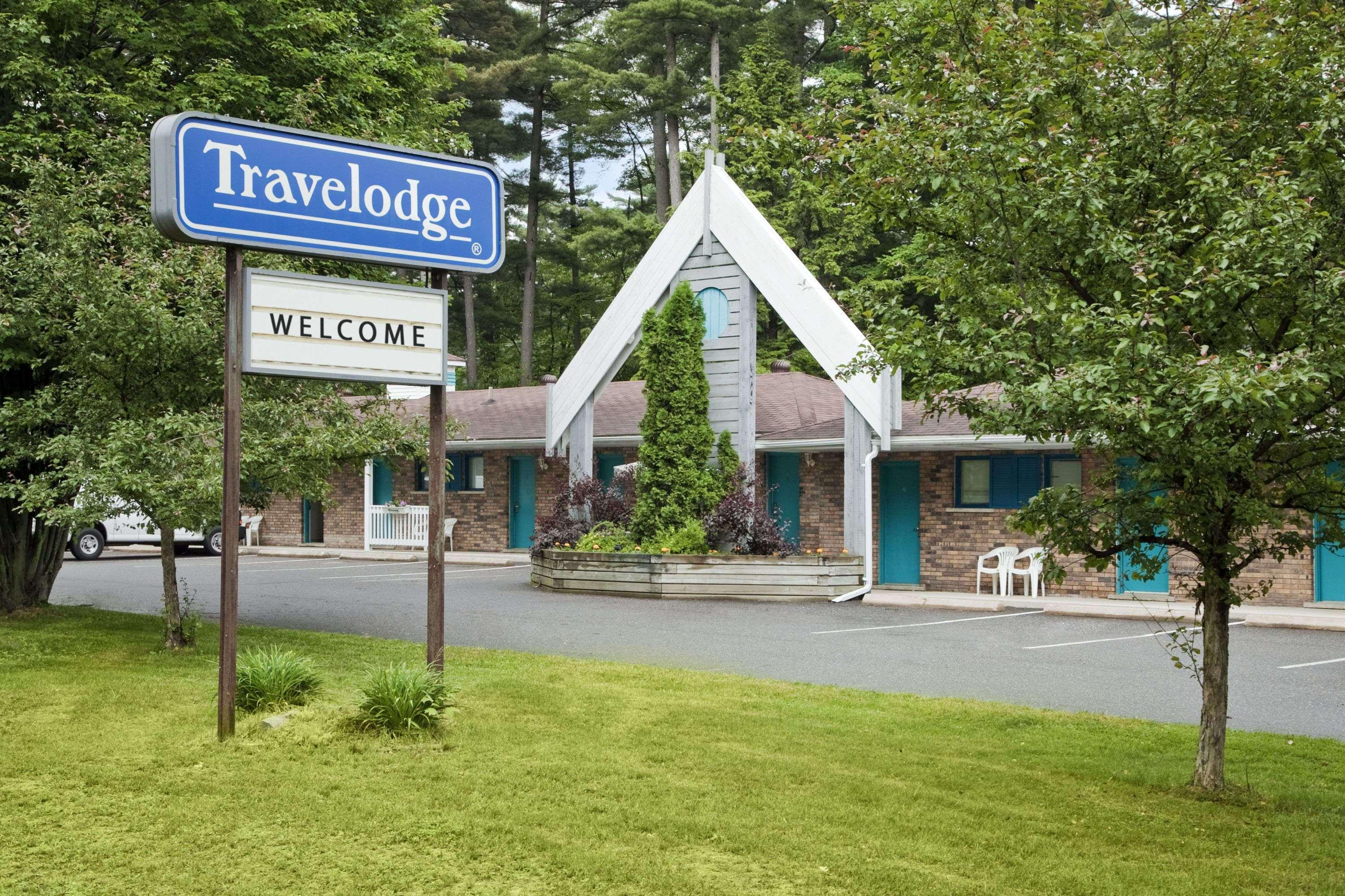 Travelodge By Wyndham Bracebridge Dış mekan fotoğraf