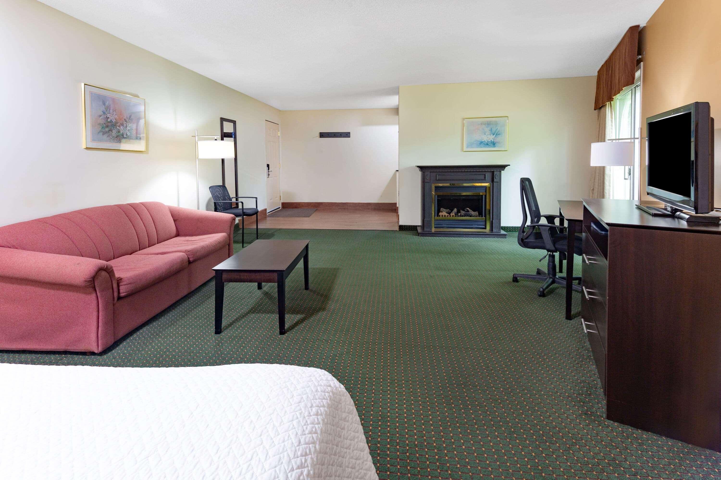 Travelodge By Wyndham Bracebridge Dış mekan fotoğraf