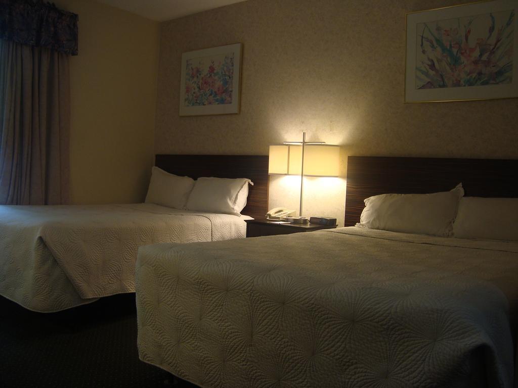 Travelodge By Wyndham Bracebridge Dış mekan fotoğraf